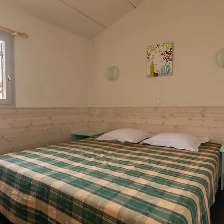 Vacanceole - Les Monts Du Forez Apartment *